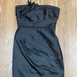 White House black market black cocktail dress size 0